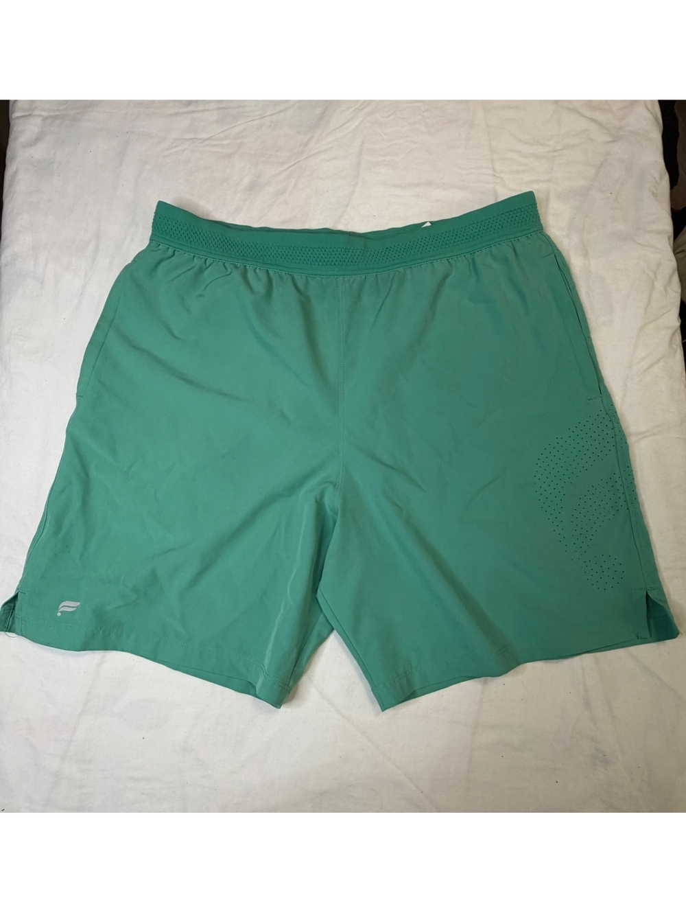 Fabletics The Fundamental Short II 7in Mint Mist Perforated